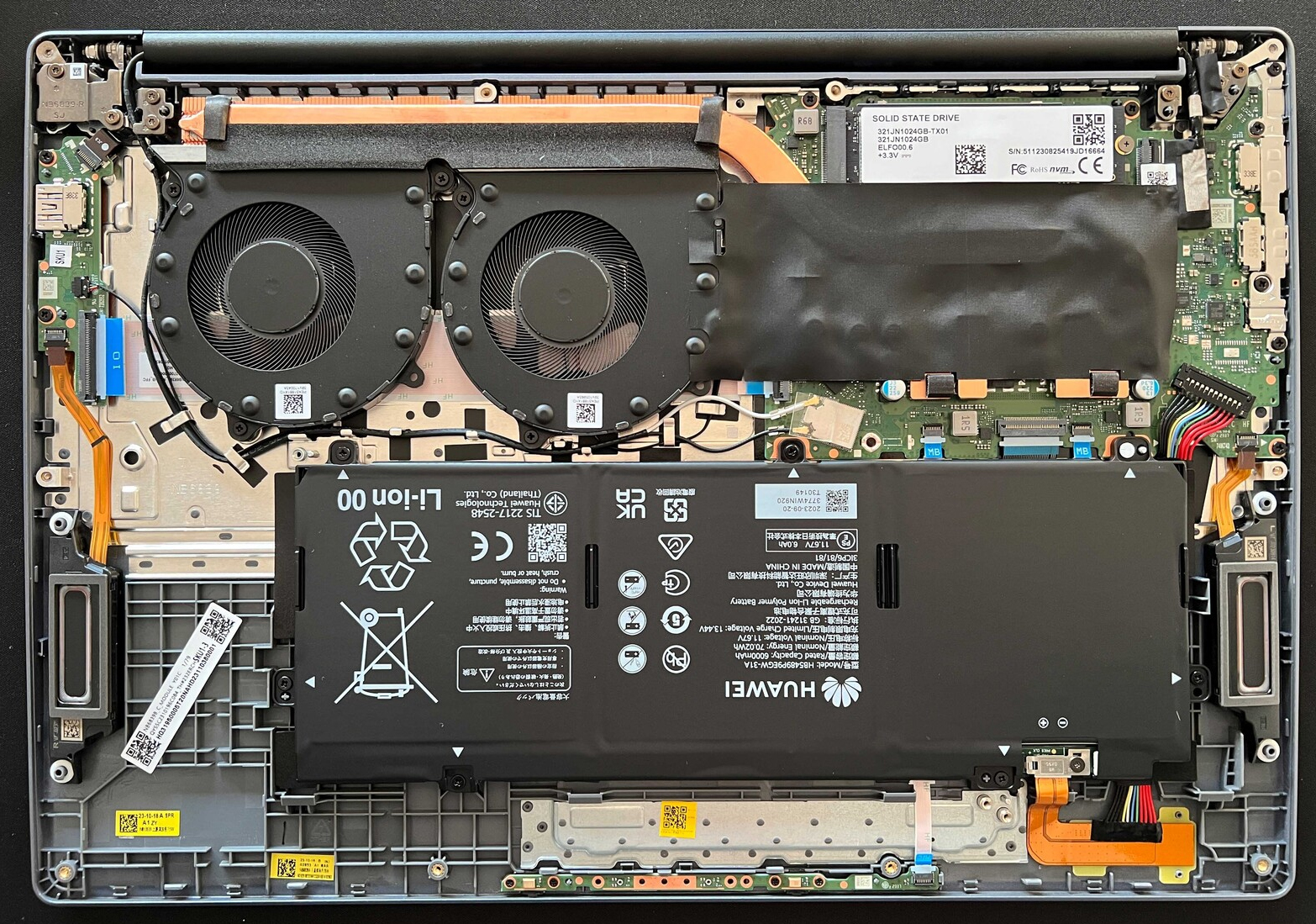 How to replace and fix Huawei Matebook 14 KLVD-WFH9 WFE9 KLVG KLVF-16 bottom case D cover silver (Huawei MateBook D 16 2024)